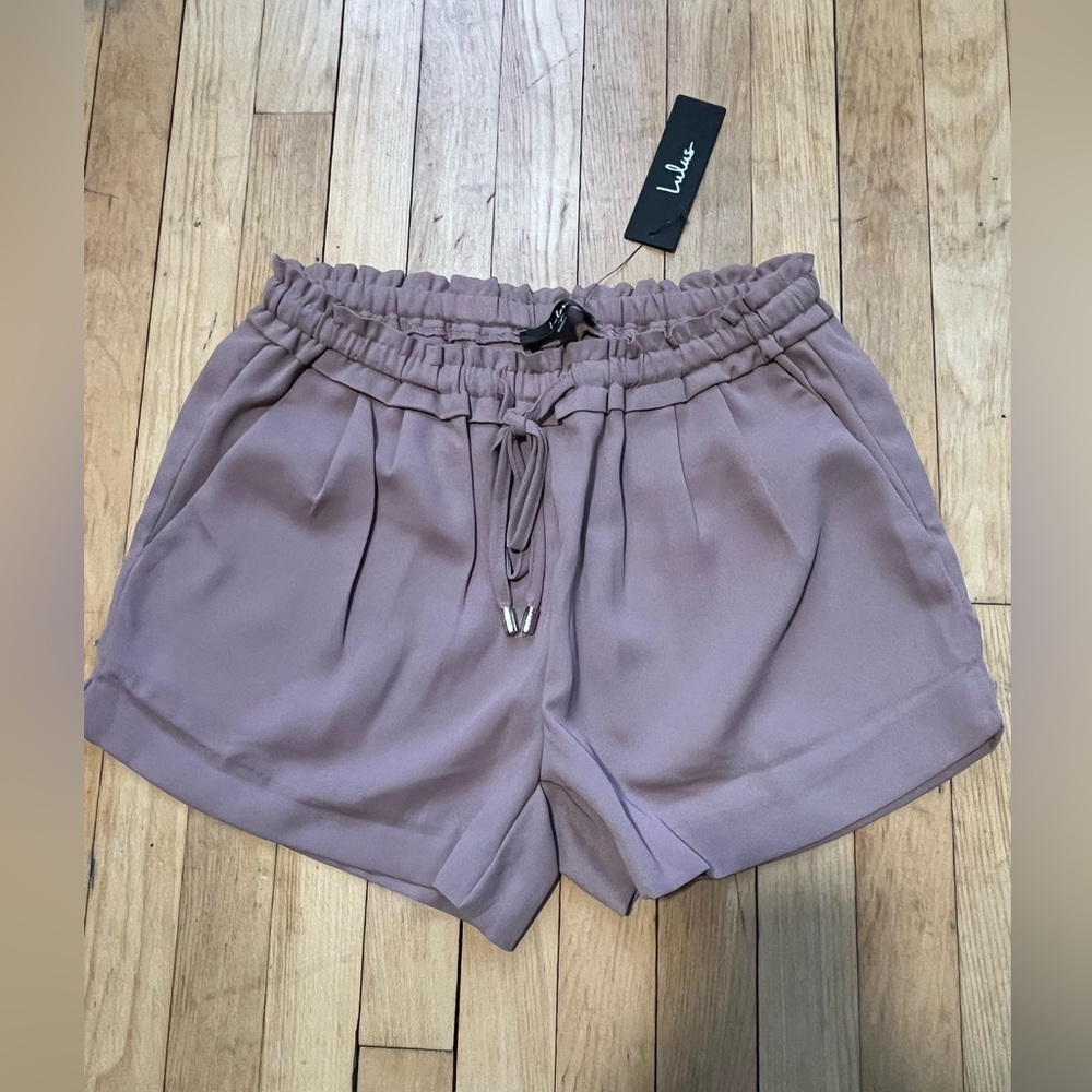 Lulu's Dusty Mauve Shorts